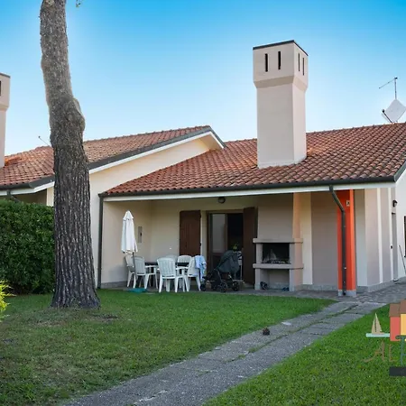 Aurora Albarella Island